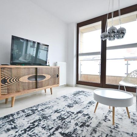 Apartament Kazimierza Wielkiego 5 Apartment Познан Екстериор снимка